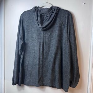 Maurices Faint Logo OHIO Gray Hooded Shirt Jacket Size XL Front Pocket Poly/Span